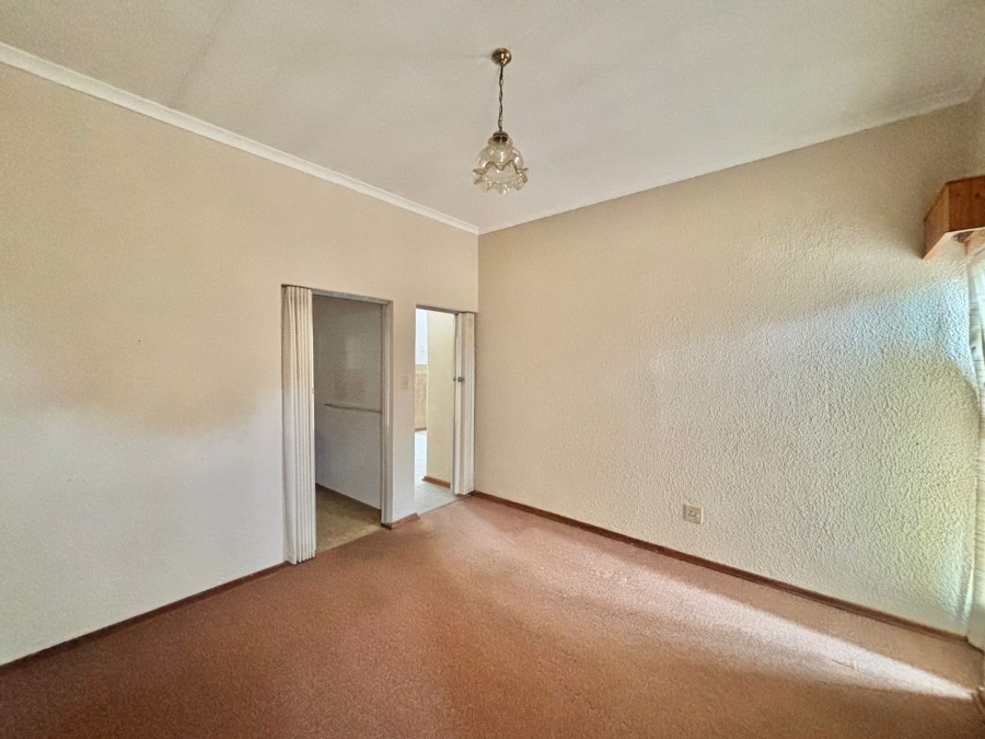 2 Bedroom Property for Sale in Oudorp North West